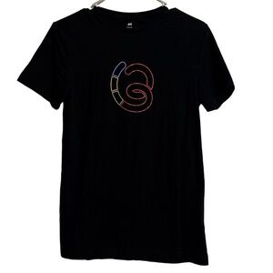 H&M slim fit T-Shirt Womens XS Black‎ Graphic Crew Neck Cotton Casual Streetwear
